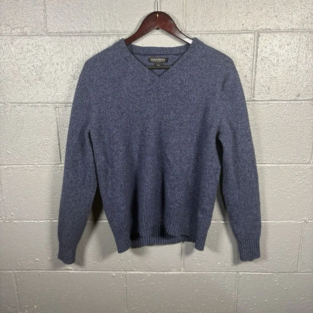 Banana Republic Sweater Men’s L 100% Extra Fine Merino Wool V Neck Blue